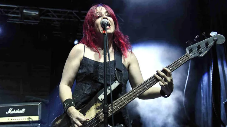 Jennifer Finch
